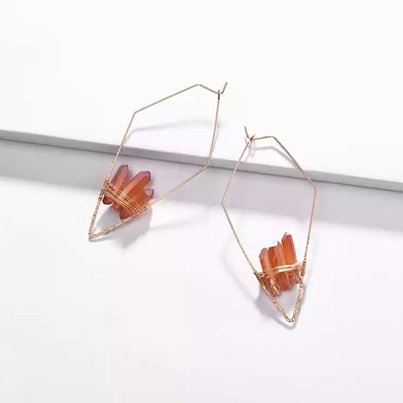 Geometric Quartz Crystal Hoop Statement Earrings - Picture 13 of 16